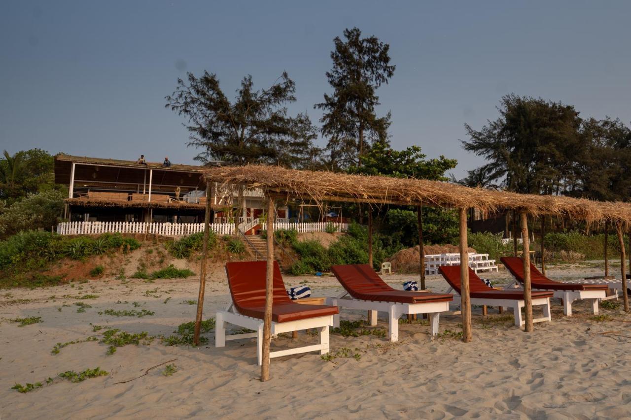 Woodpegger By The Beach, Mandrem Dış mekan fotoğraf